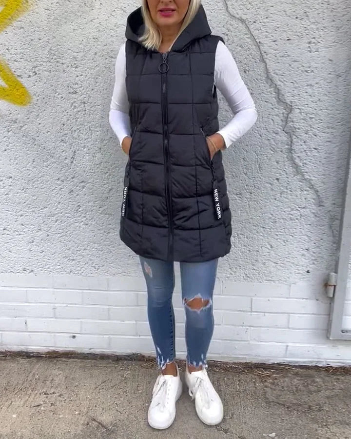 Laruna – Sleeveless, Padded Coat with Zipper
