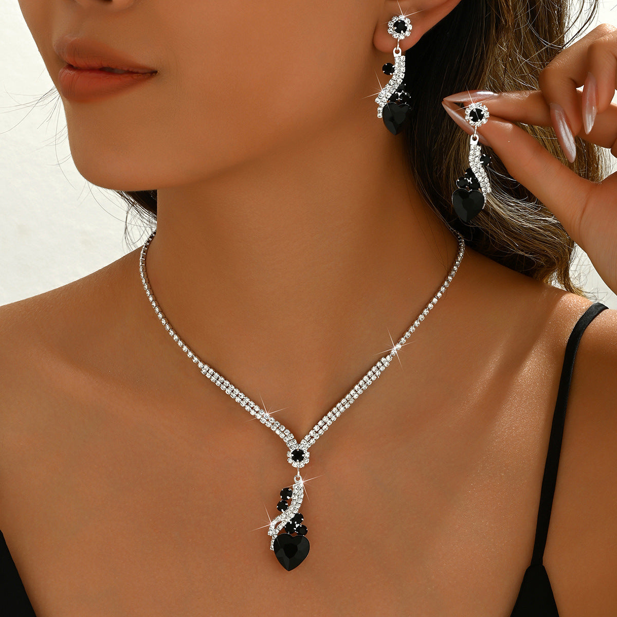 Lelia - Rhinestone Necklace and Earring Set