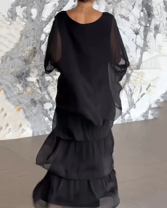 Leona - Loose Maxi Dress with Round Neckline