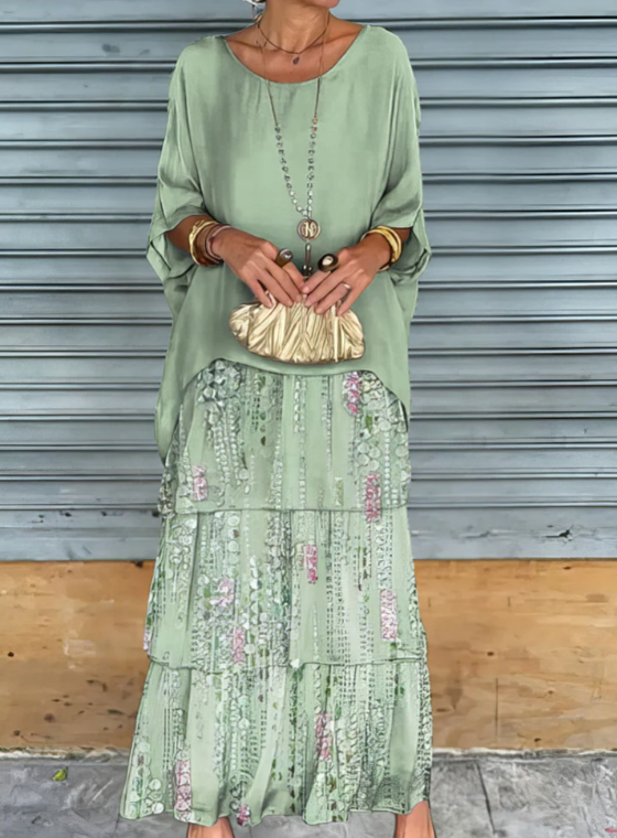 Leona - Loose Maxi Dress with Round Neckline