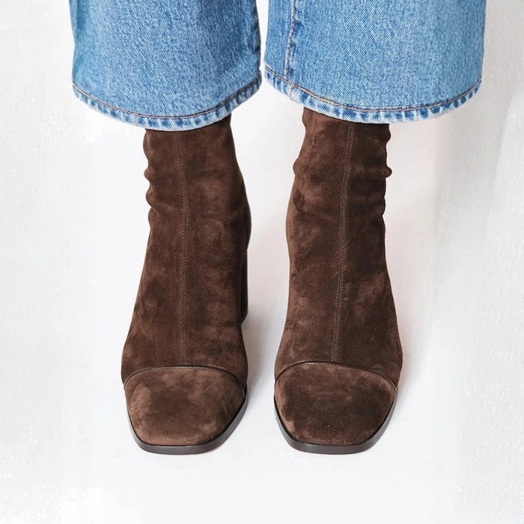 Leora – Comfortable Ankle Boots with Heel Made of Suede