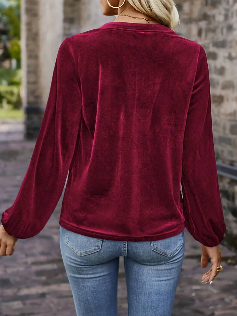 Lihi - Comfortable Long Sleeve Top with V-Neck