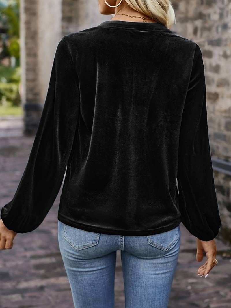 Lihi - Comfortable Long Sleeve Top with V-Neck