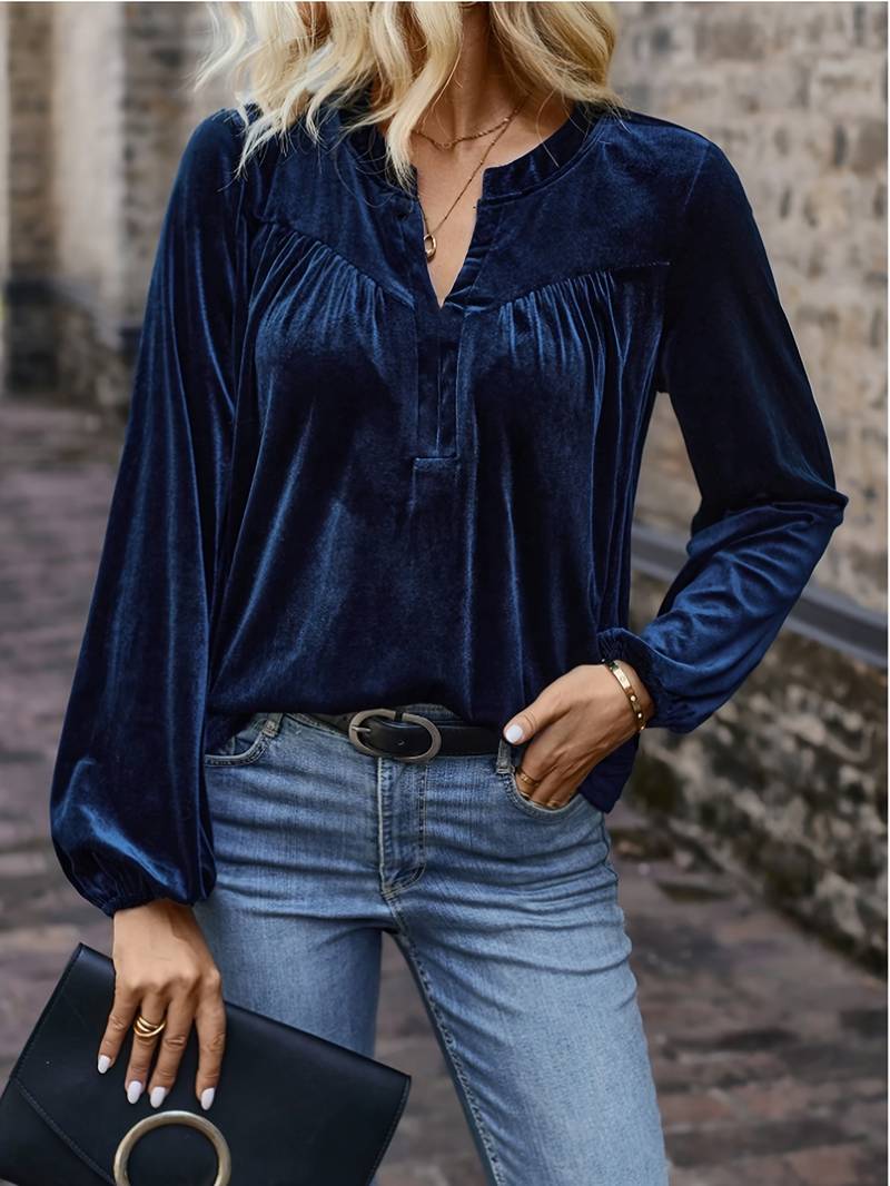 Lihi - Comfortable Long Sleeve Top with V-Neck