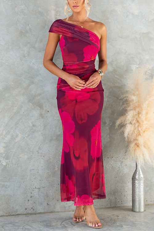 Lindsey – Elegant Long Dress with Floral Pattern