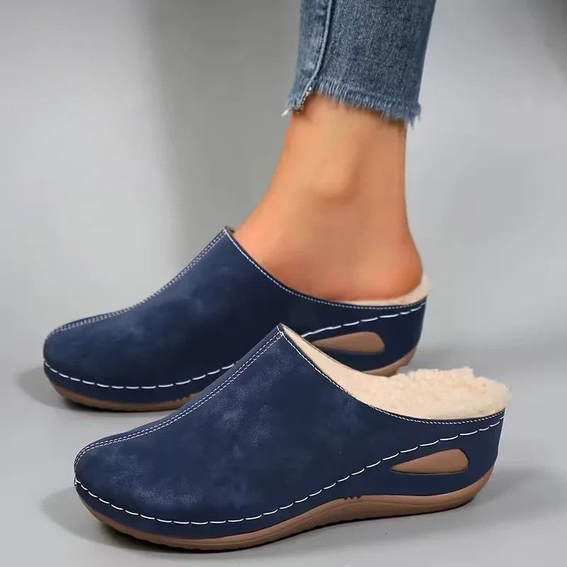 Lirona - Comfortable Slippers with Fleece Lining