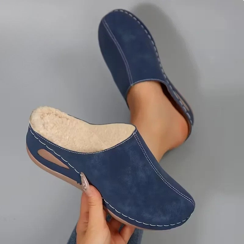 Lirona - Comfortable Slippers with Fleece Lining
