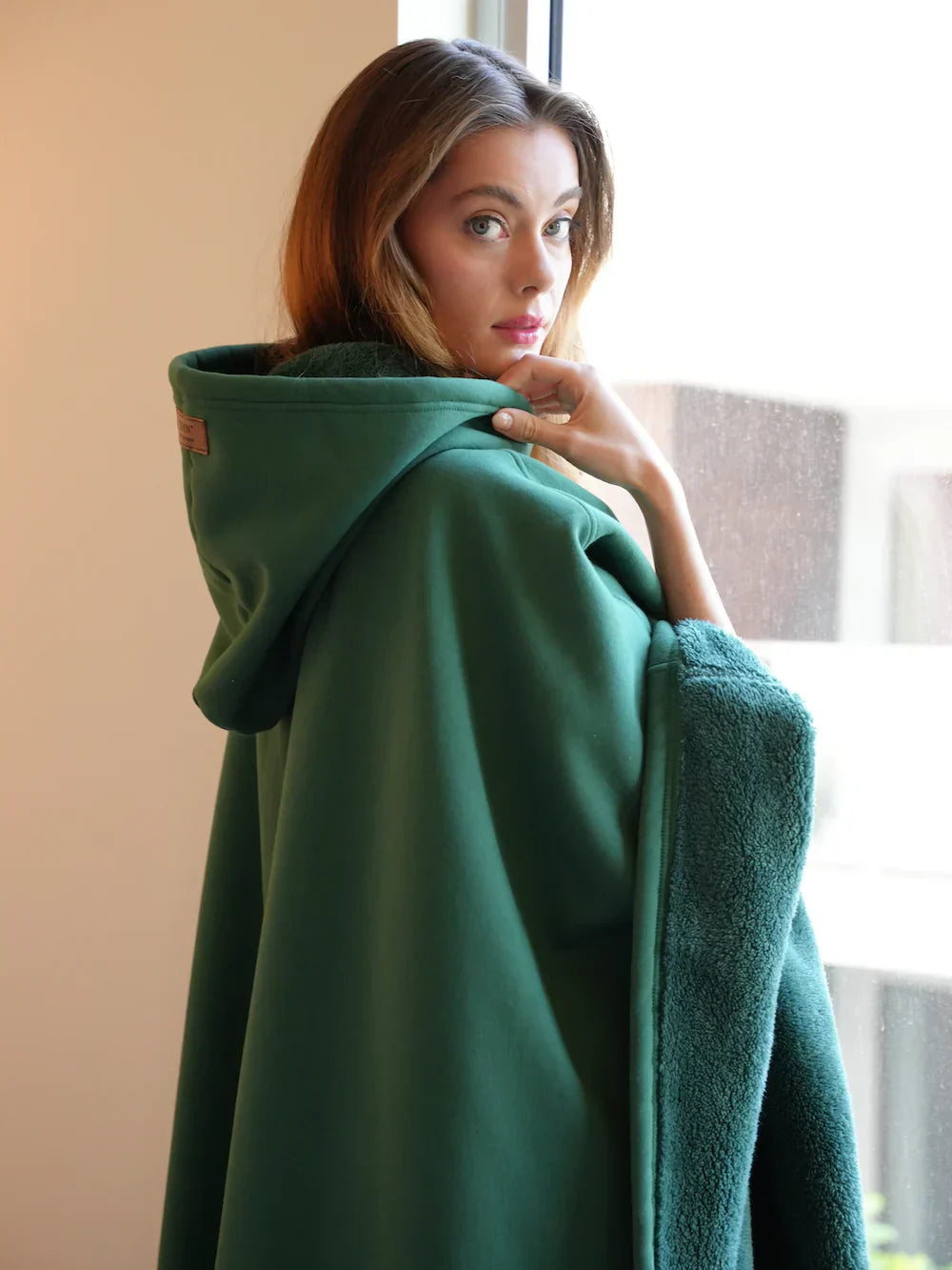 LuxHood - Hooded Blanket for Ultimate Comfort