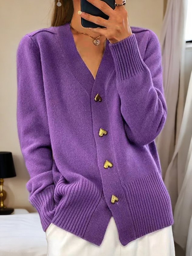 Lyddia - Cardigan with Heart Buttons