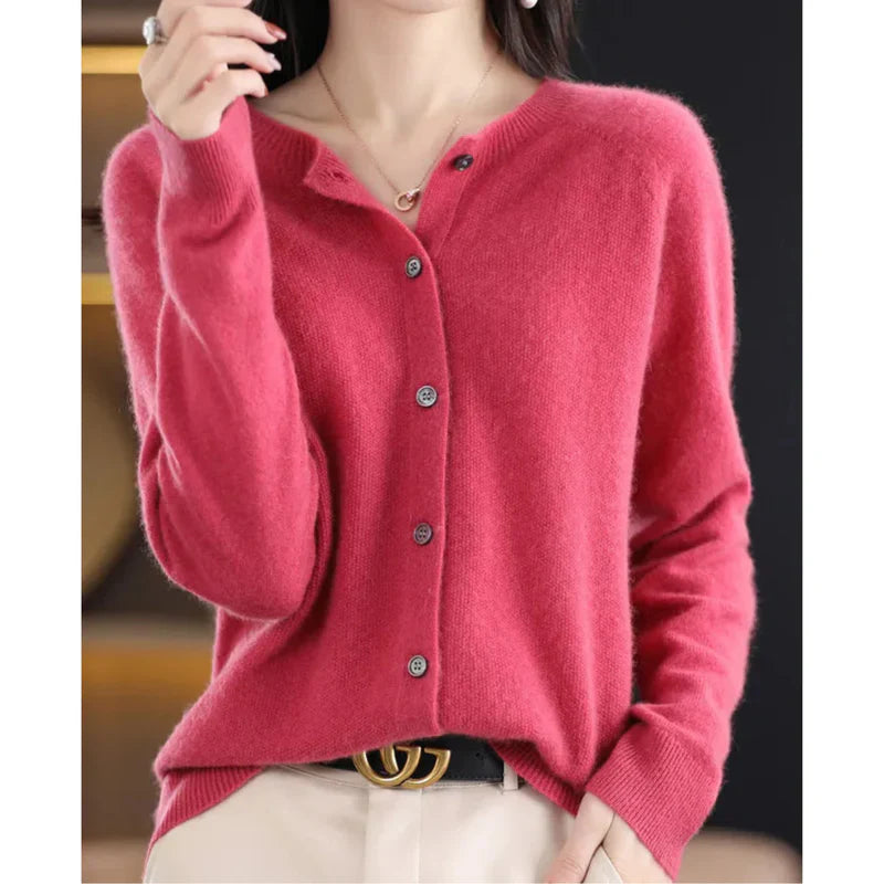 Mariana - Cozy Wool Cardigan