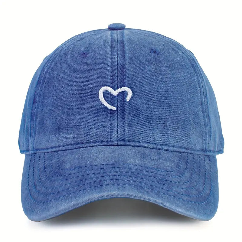 Marlia – Embroidered Cap with Heart