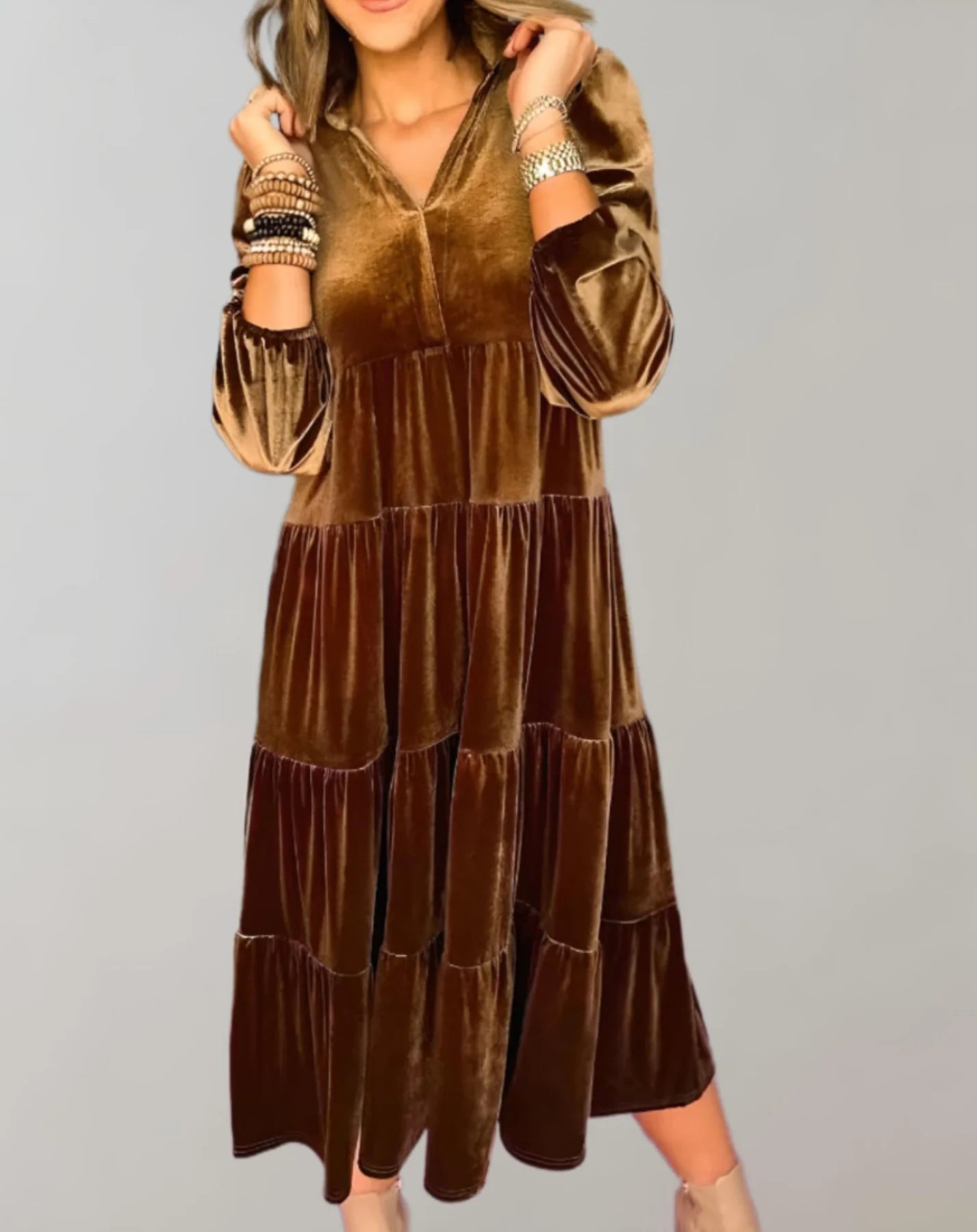 Melba - Loose Velvet Dress with V-Neck