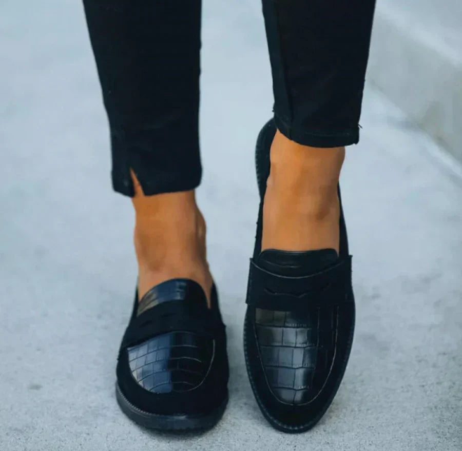 Minka – Elegant Slip-On Slippers