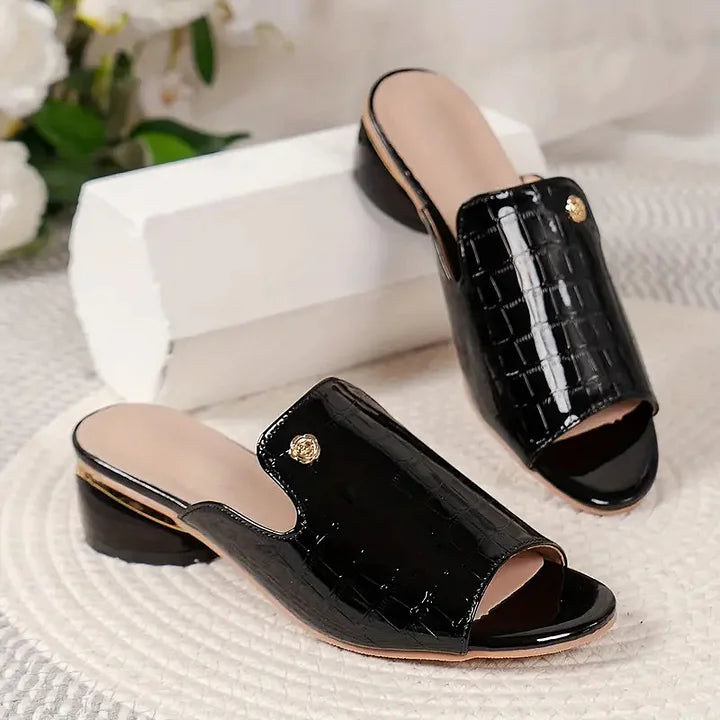 Nadisha - Orthopedic Sandal with Wide Heel