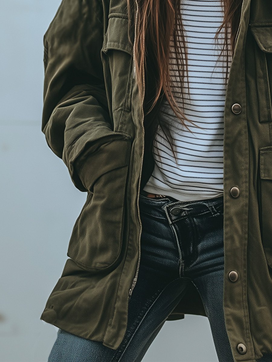 Naelani – Windproof Jacket with Hood and Multiple Pockets