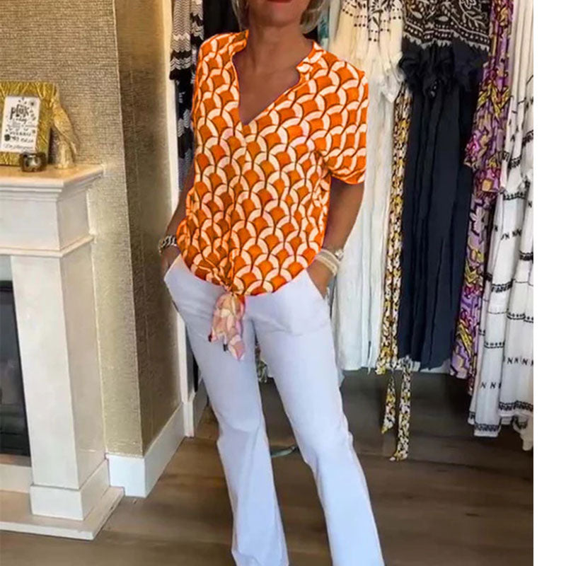 Naskia – Short-Sleeve Blouse with V-Neck