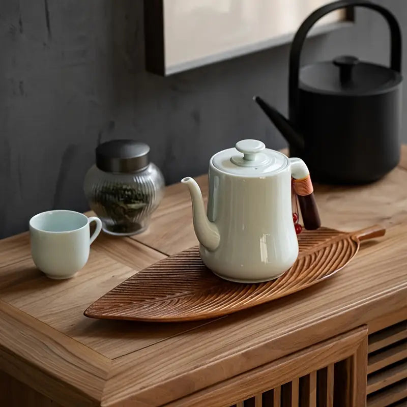 NaturePlatter – Leaf-Shaped Serving Tray