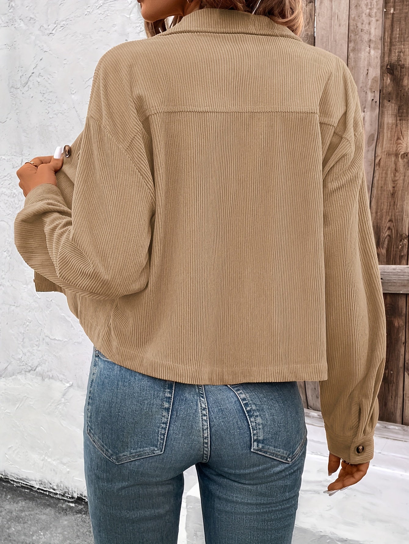 Nichola – Long-Sleeved Jacket with Button Placket