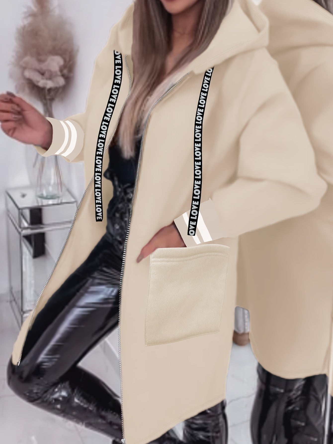 Nicola – Long-Sleeved Jacket with Side Pockets