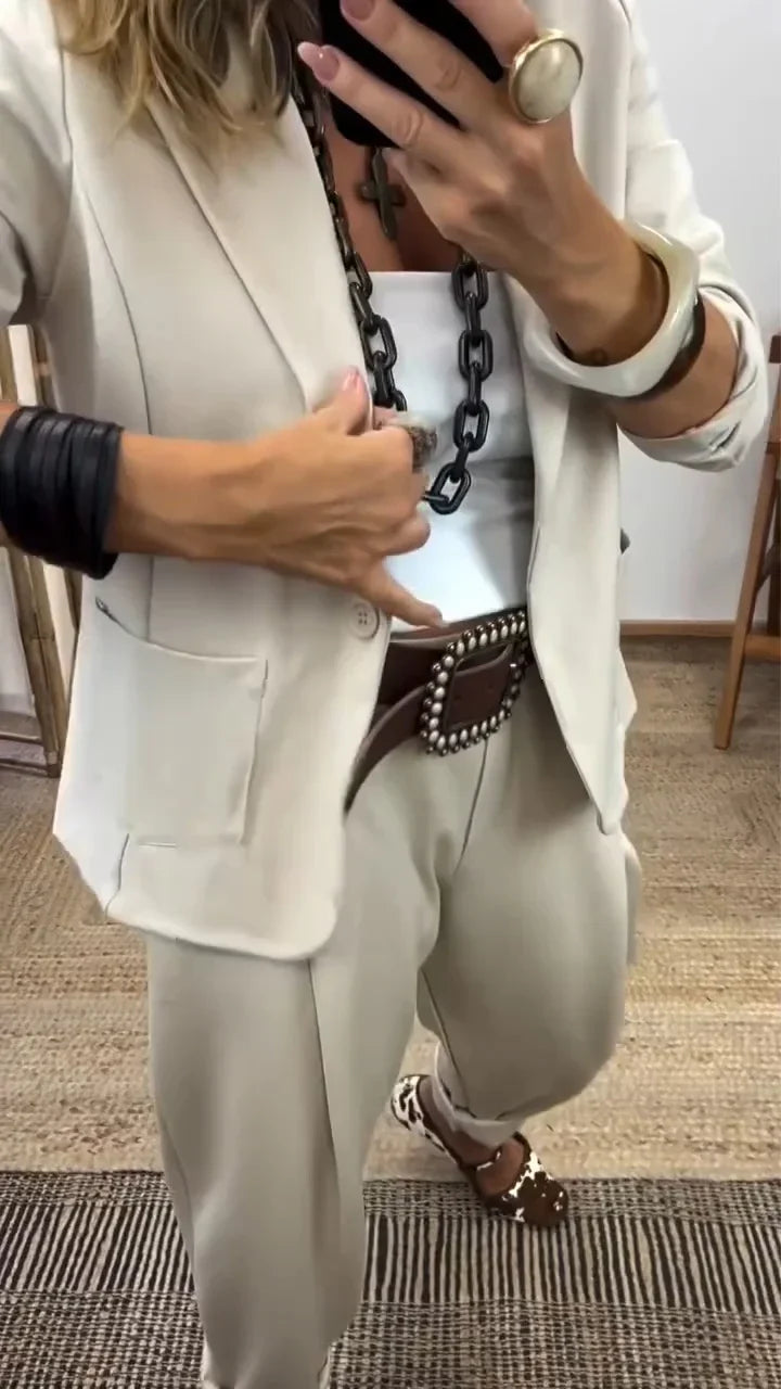 Nilija – Temperament Commuter Suit