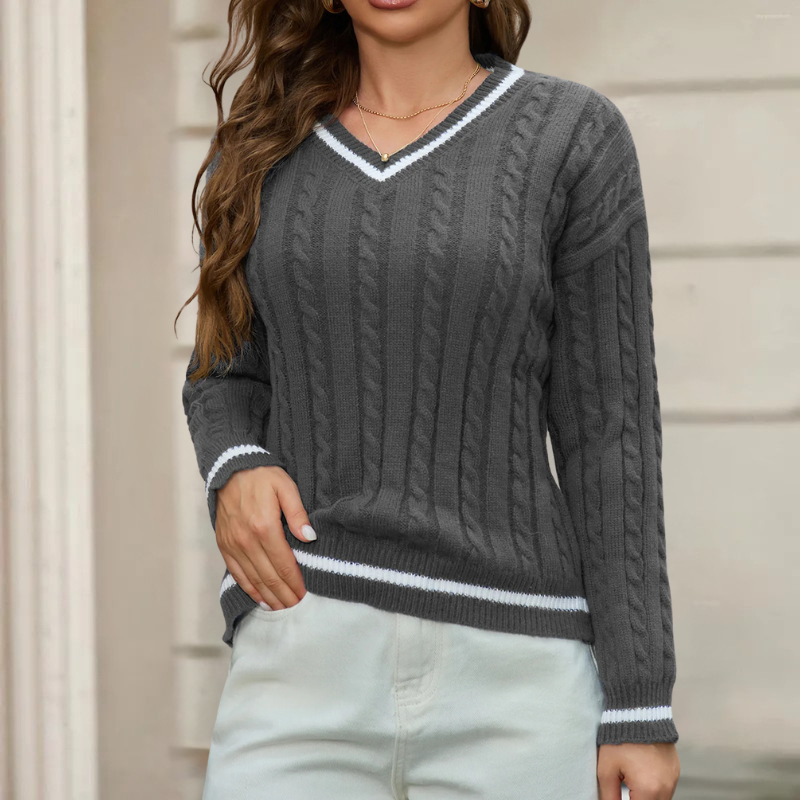 Noelle – Long Sleeve Sweater with V-Neck