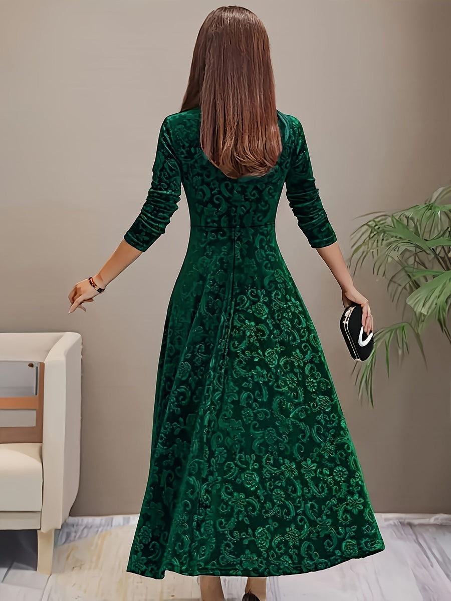 Otsuru - Elegant Velvet Dress with Long Sleeves
