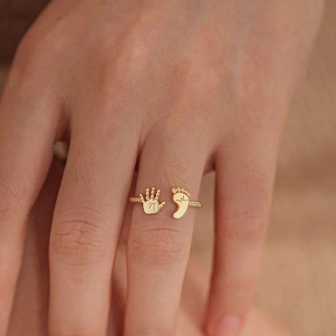 PalmBliss – Beautiful Ring for Mom, Baby, Palm, and Feet
