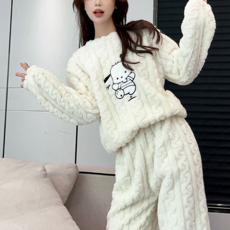 Patricia – Fleece Pajamas for Women
