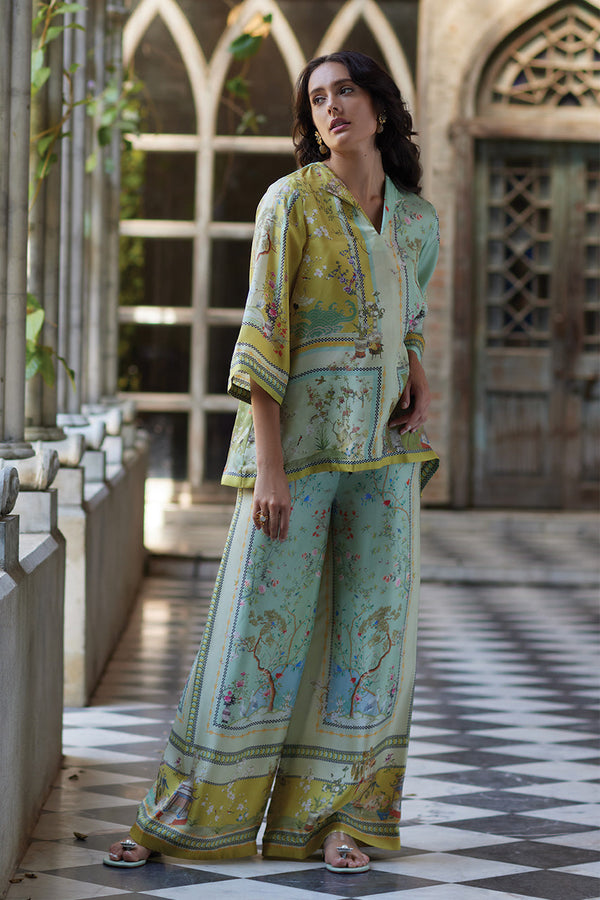 Paulette – Radiant Fusion Floral Pants Set