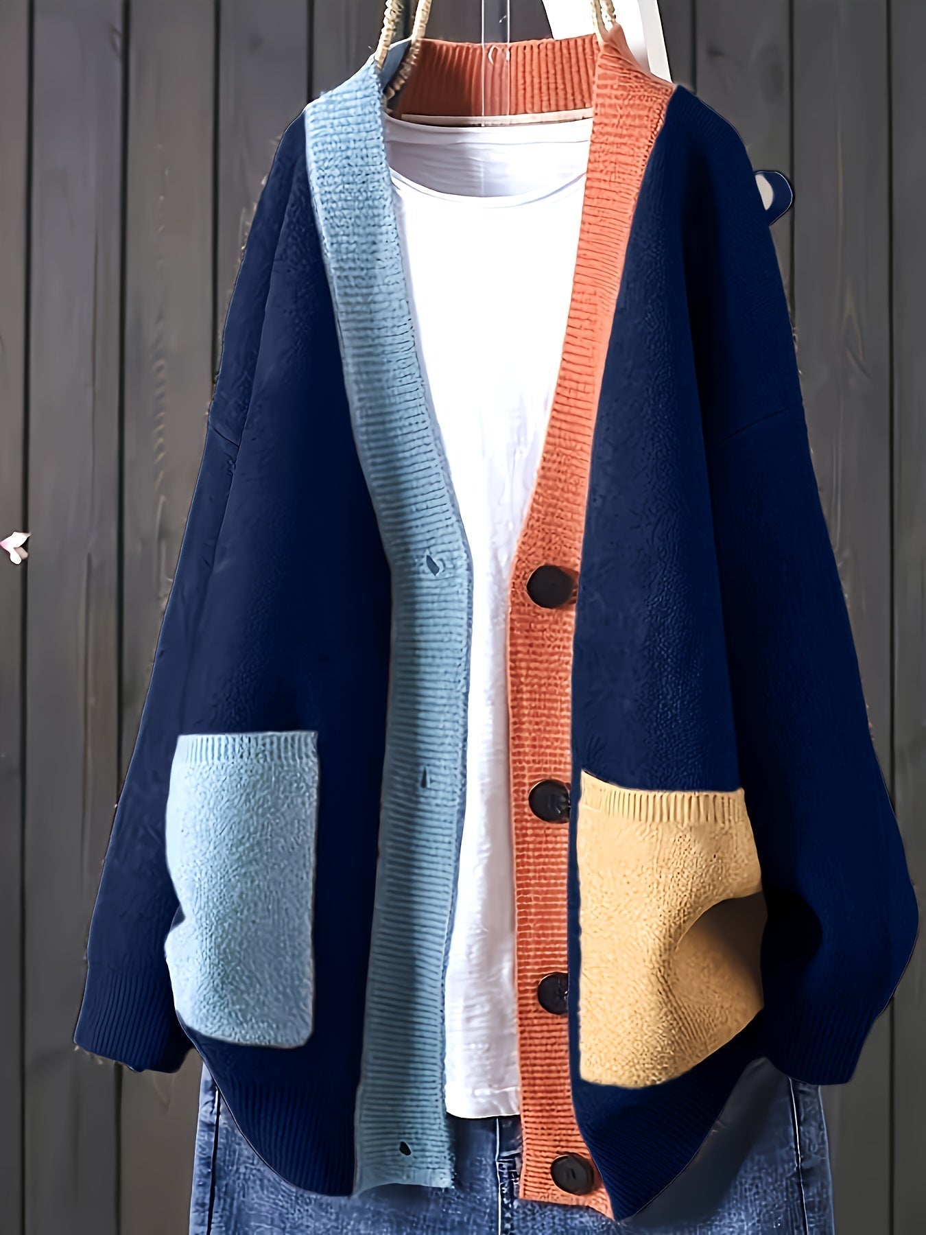 Peggy – Casual Colorful Cardigan with Long Sleeves