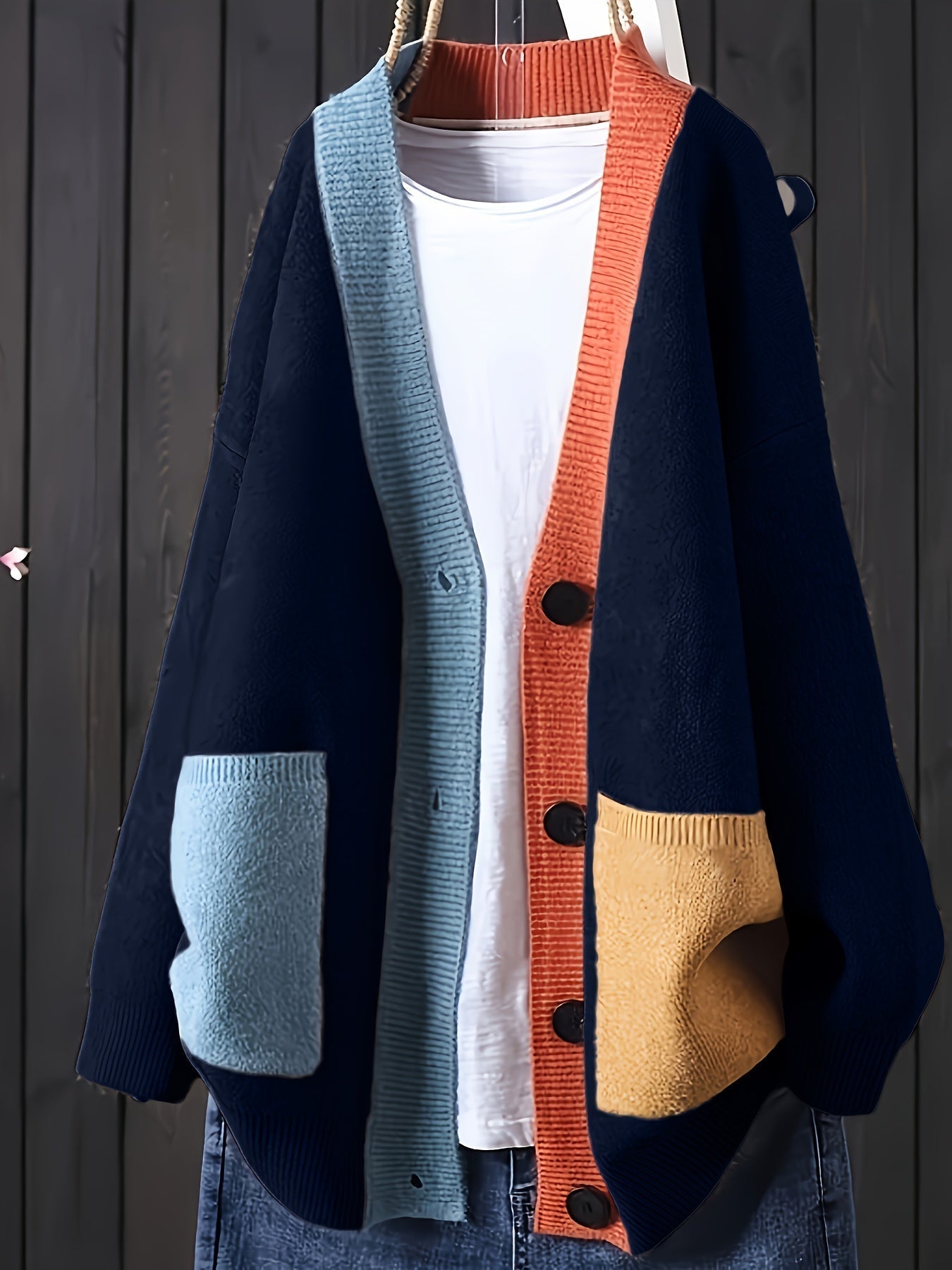 Peggy – Casual Colorful Cardigan with Long Sleeves