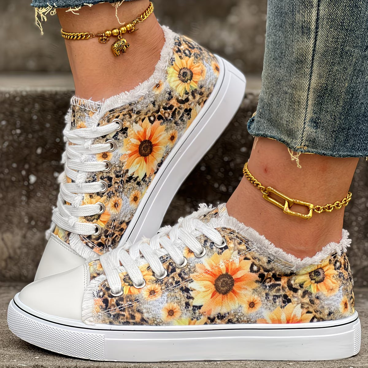 Portia - Sunflower Print Lace-Up Sneakers
