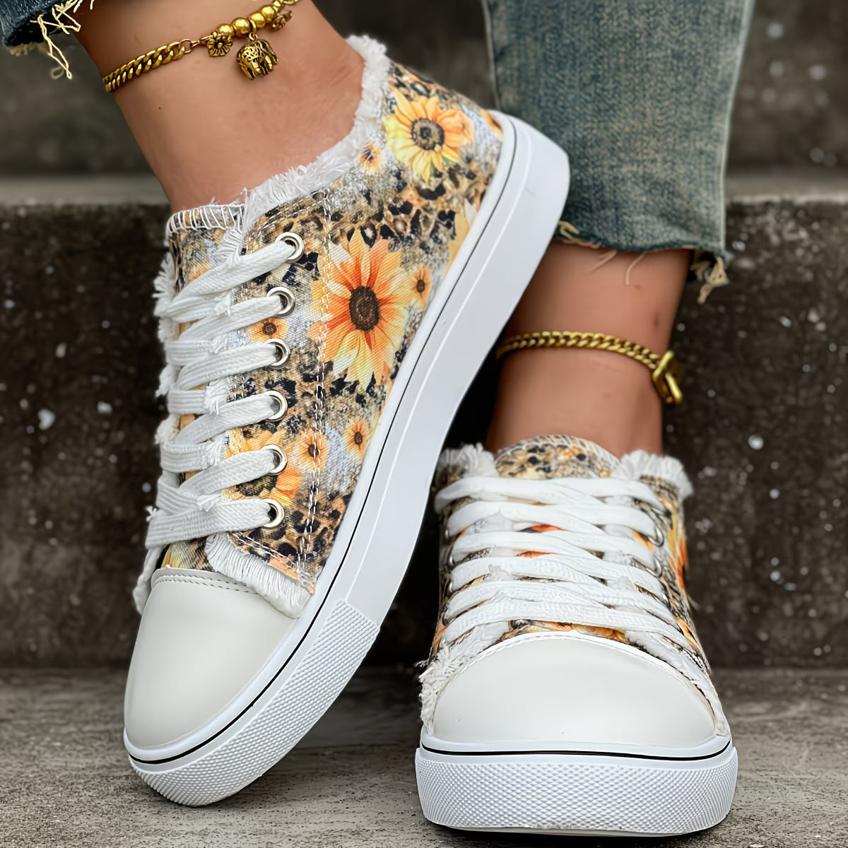 Portia - Sunflower Print Lace-Up Sneakers