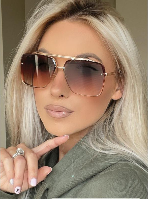RayForge – Retro Sunglasses with Gradient and UV400 Protection