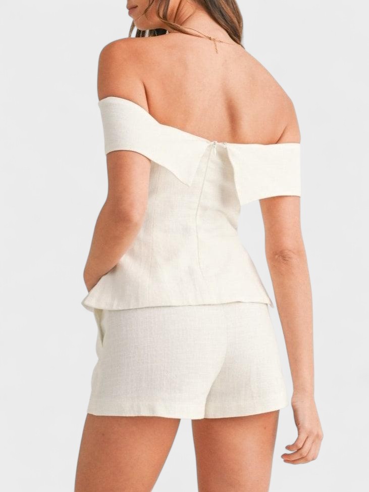 Shalita – Two-Piece Linen Set with Off-the-Shoulder Top