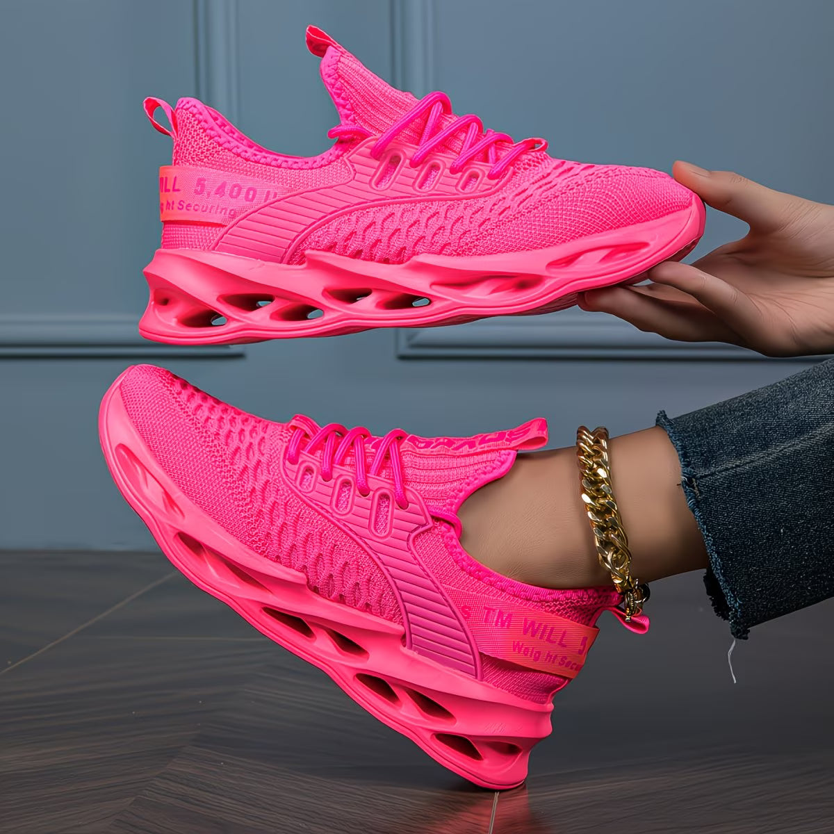 Shaniya – Comfortable Non-Slip Sneakers
