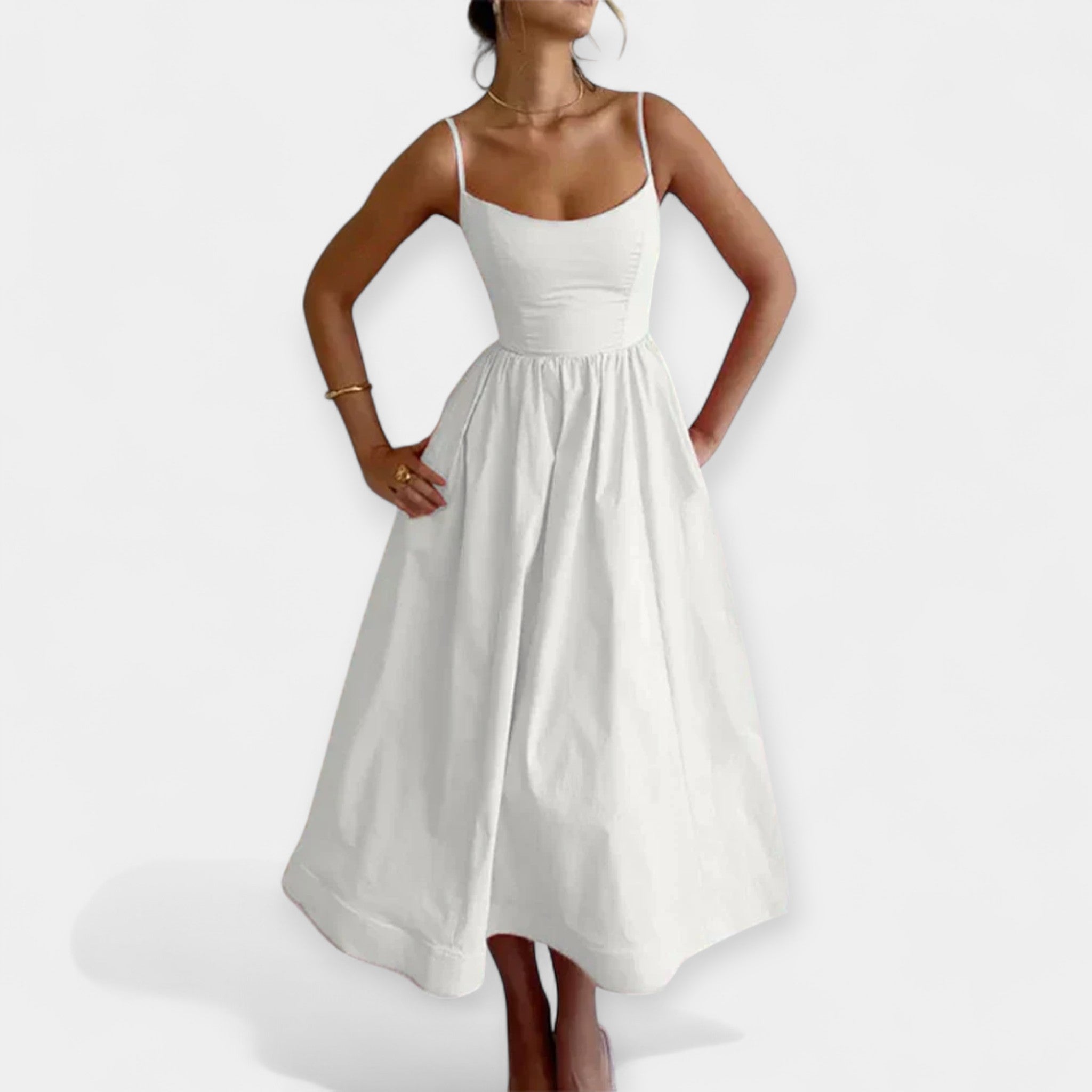 Shelley – Mini Dress with Round Neckline and Straps