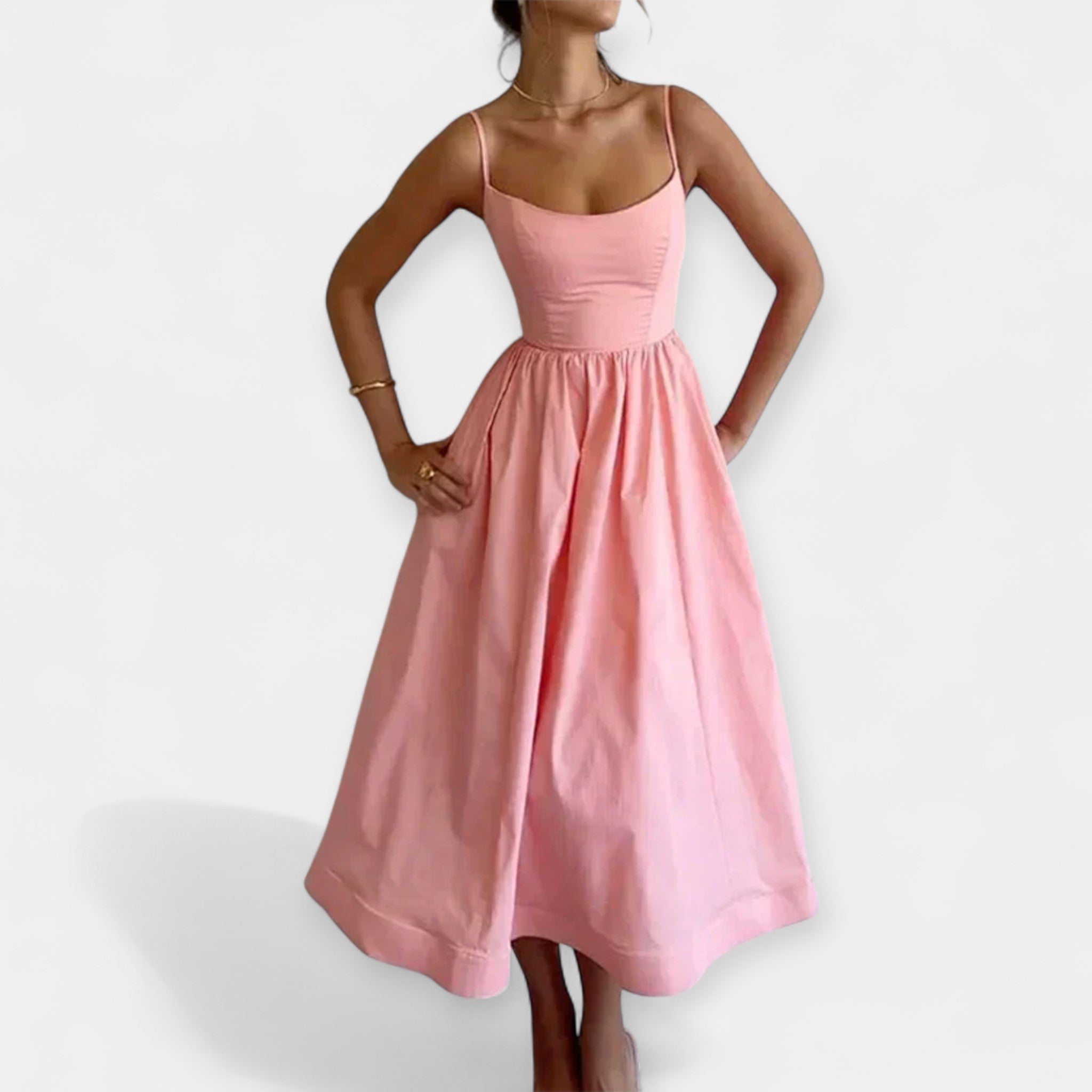 Shelley – Mini Dress with Round Neckline and Straps
