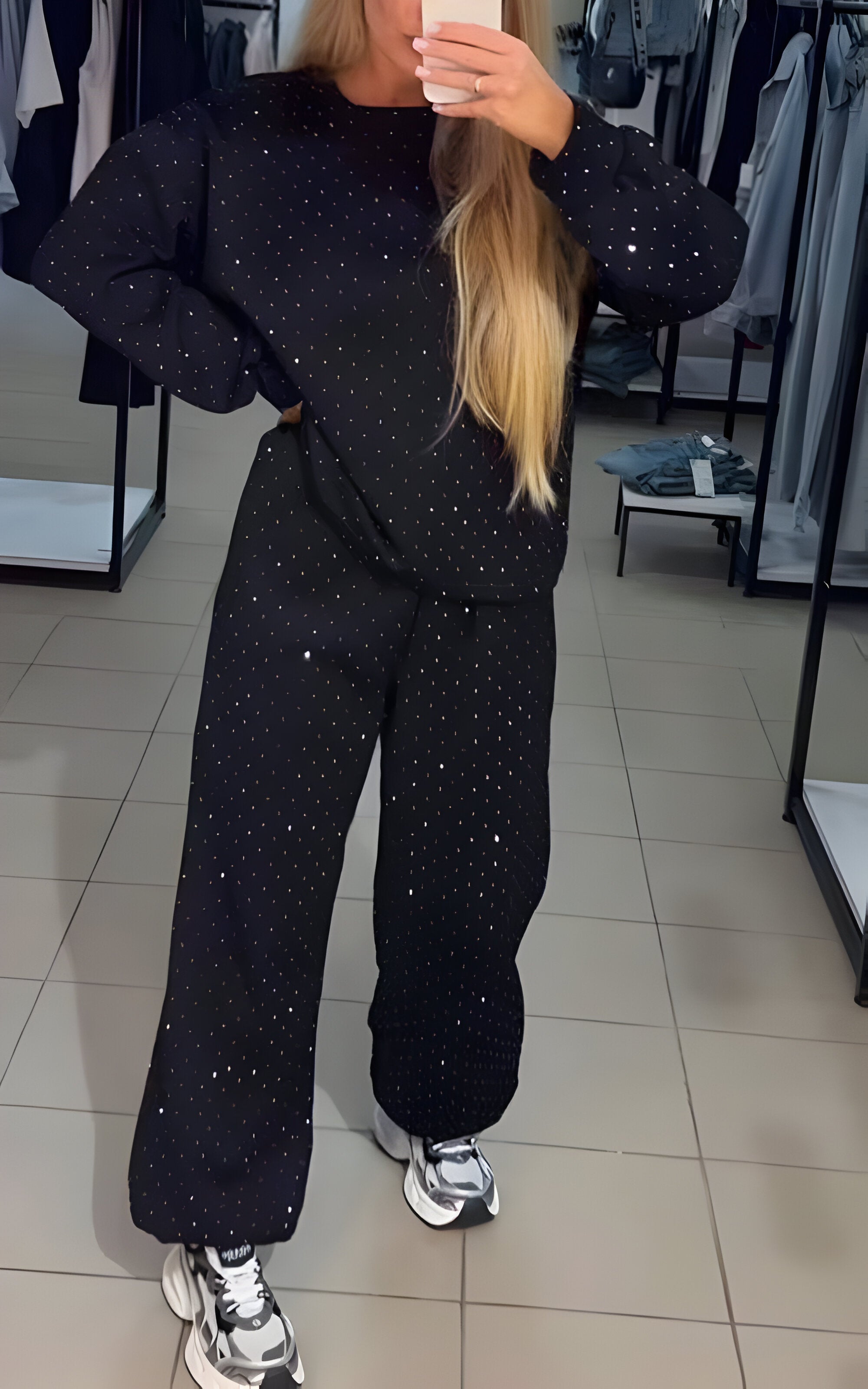 Simara – Two-Piece Glittering Tracksuit Set