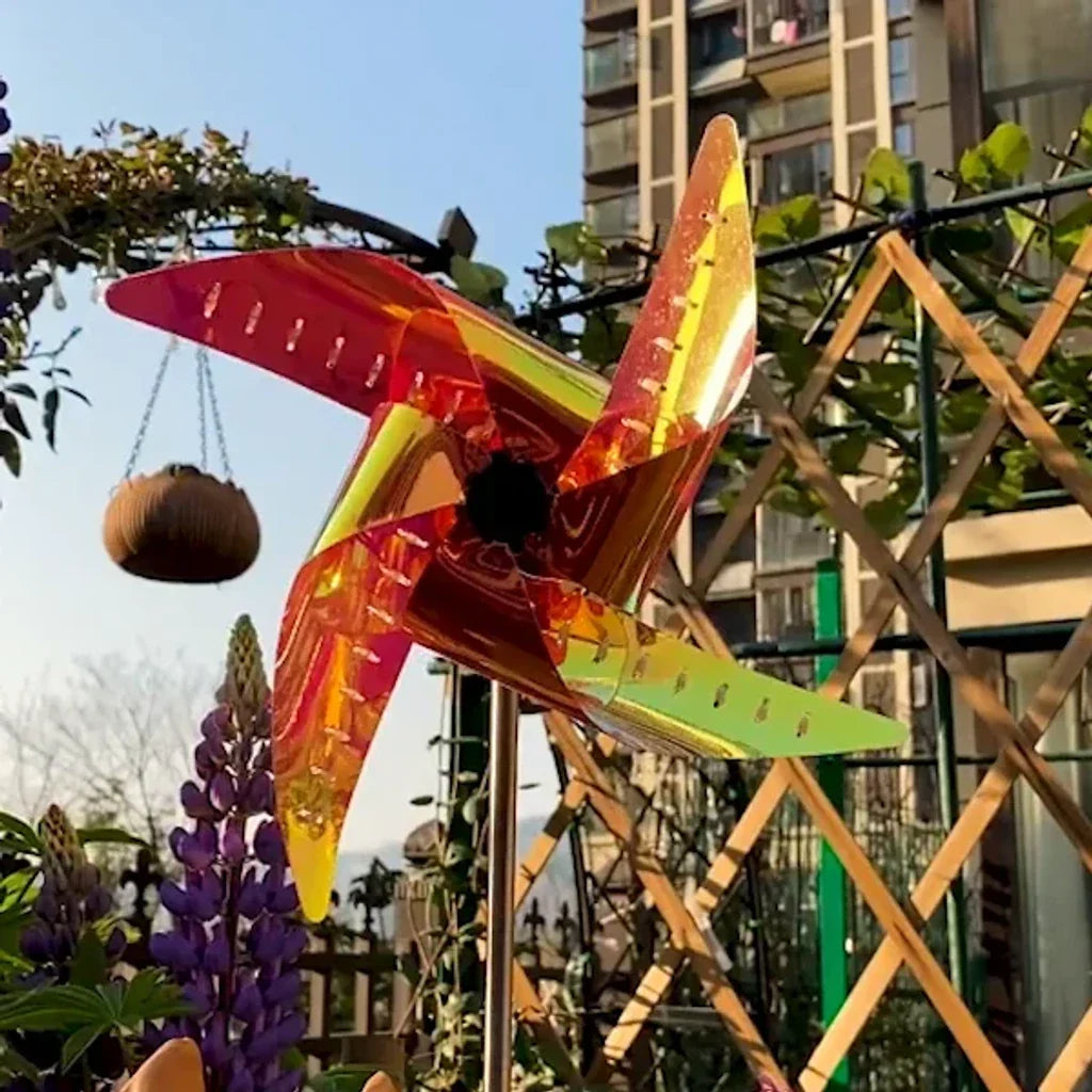 SolarSpin – Garden Solar-Powered Windmill