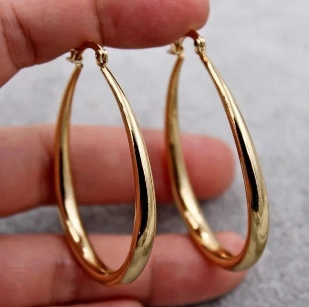 Solstice Oval Hoop Earrings