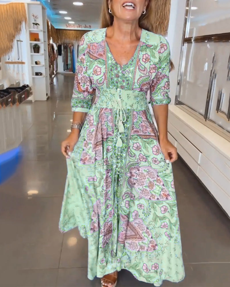 Taylor - Dress with 3/4 Sleeves and V-Neck