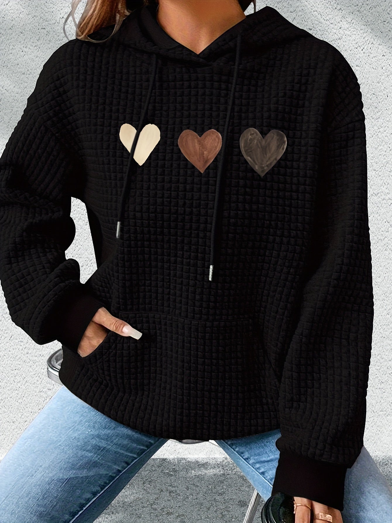 Urmela – Casual Polyester Hoodie with Pockets