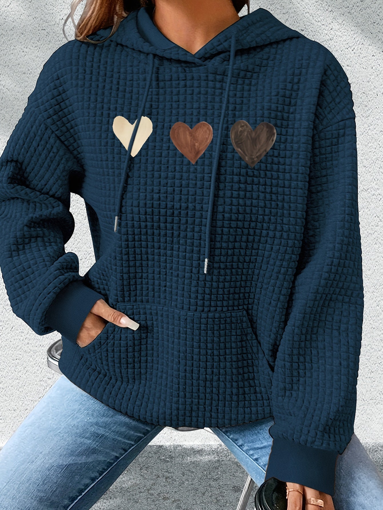 Urmela – Casual Polyester Hoodie with Pockets