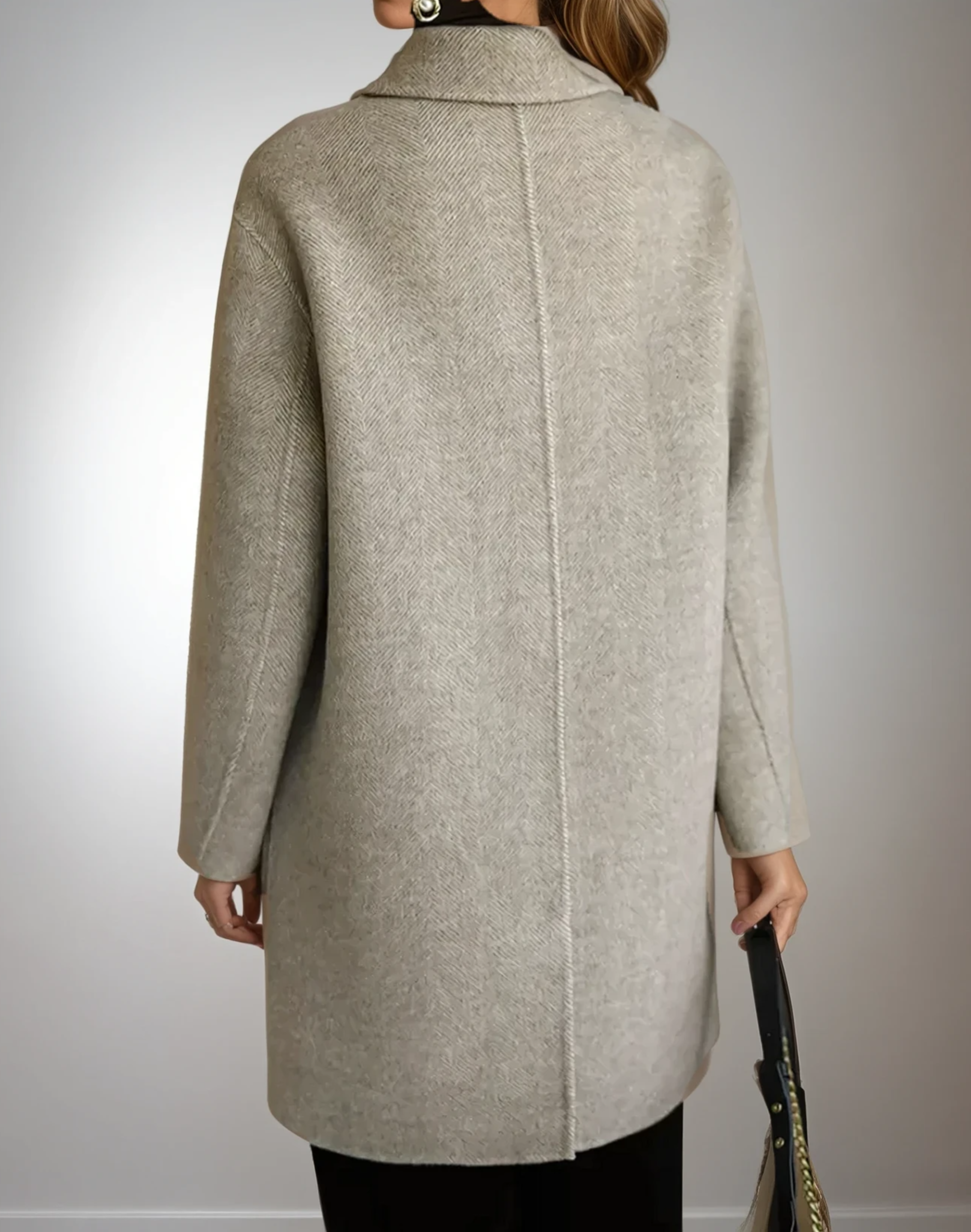 Ursulia - Stylish and Comfortable Coat