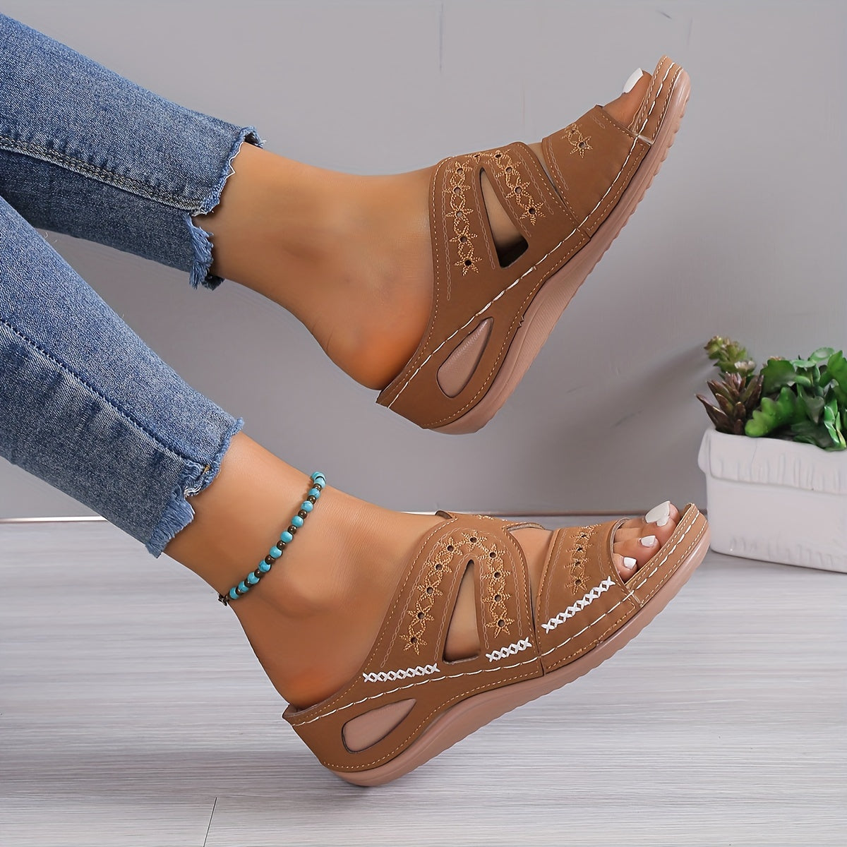 Vjollca - Elegant Orthopedic Sandals