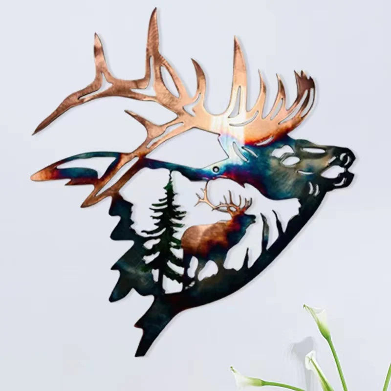 Wanddekoration aus Metall mit Wildtieren
