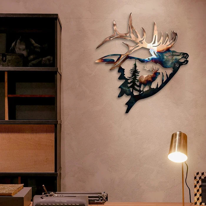 Wanddekoration aus Metall mit Wildtieren