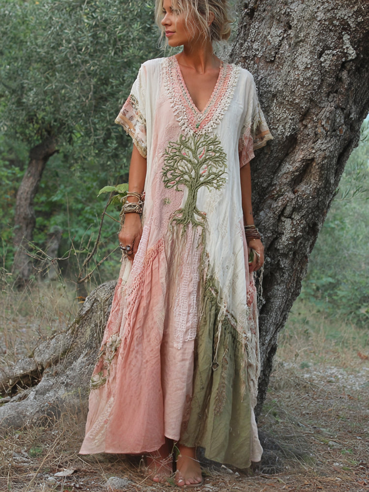 Winifred – Short-Sleeve Dress in Retro Tree Design