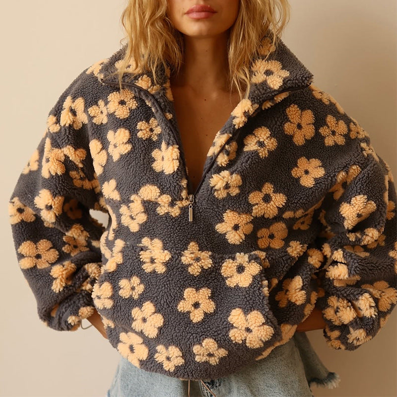 Yzella – Fleece Pullover with Floral Pattern